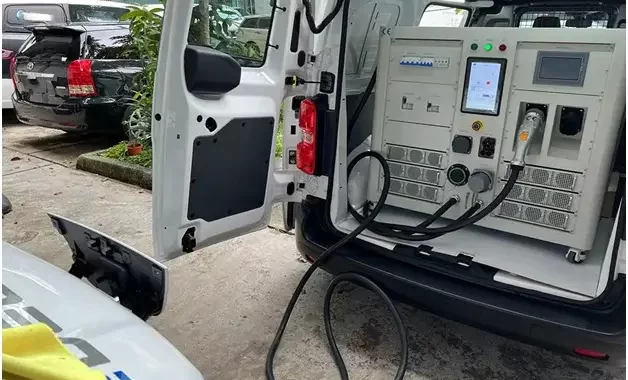 emergency mobile EV charging system